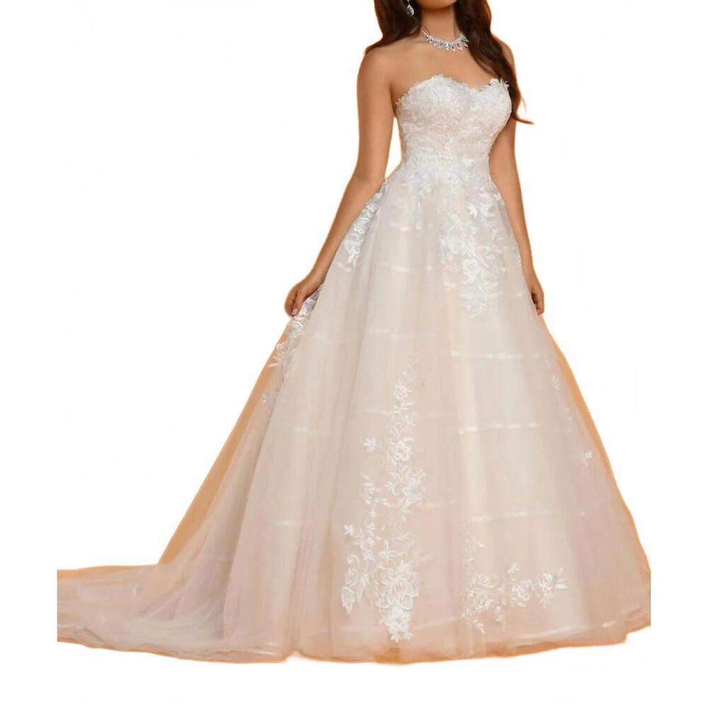 NEW DAVINCI BRIDAL strapless tulle and organza wedding gown in white